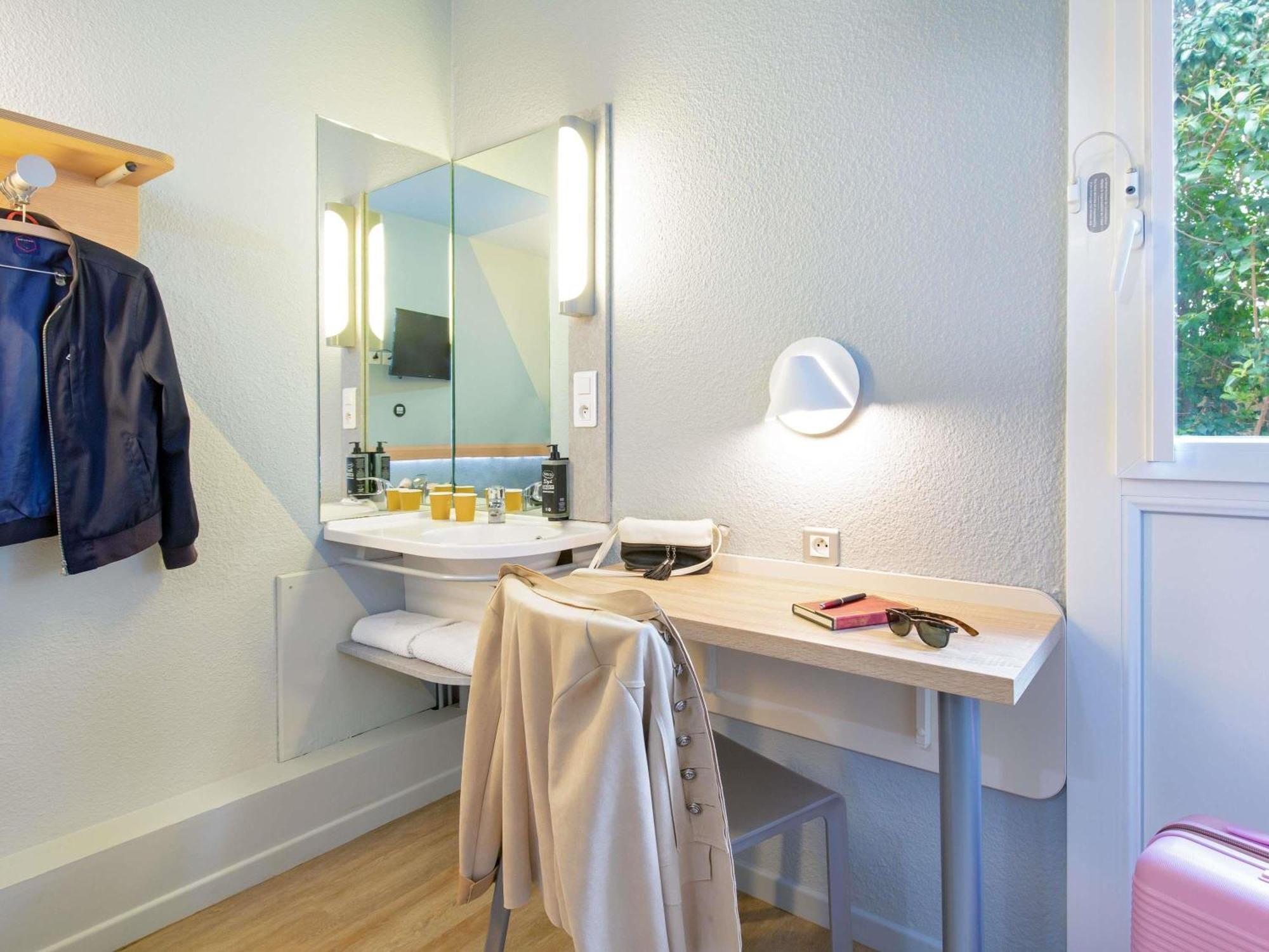 Ibis Budget Cavaillon Exterior foto