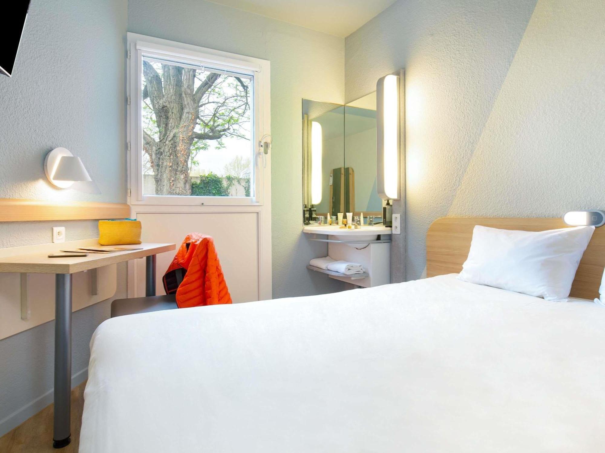 Ibis Budget Cavaillon Exterior foto